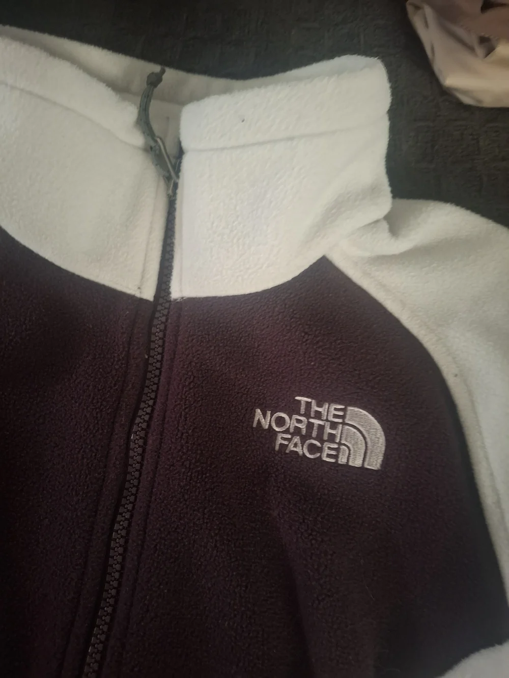The North Face Men's Two-Tone White and Dark Plum Fleece Jacket
